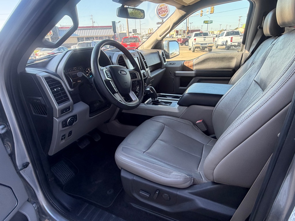 Photo 6 of this FORD F150