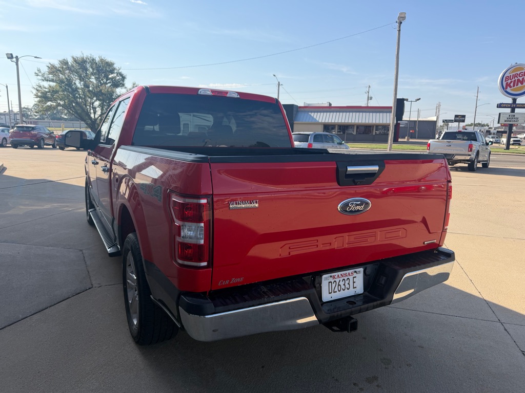 Photo 4 of this FORD F150