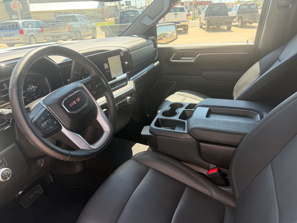 Photo 5 of this GMC SIERRA