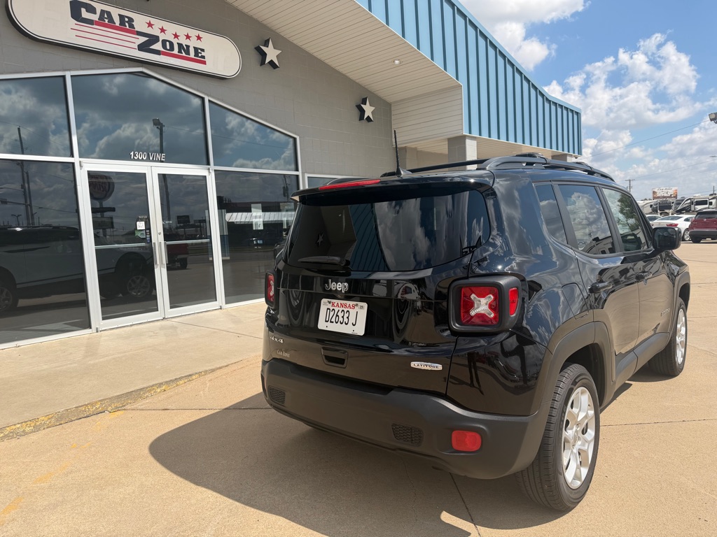 Photo 4 of this JEEP RENEGADE