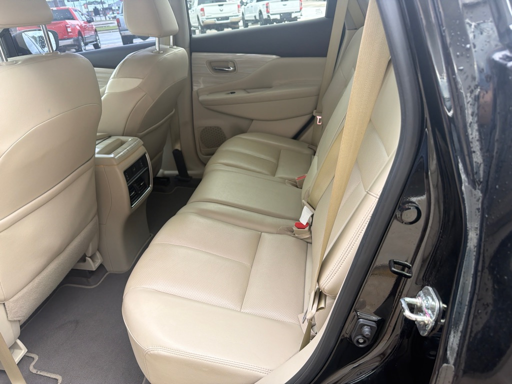 Photo 5 of this NISSAN MURANO