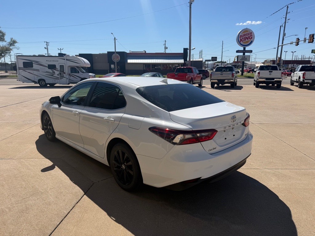 Photo 4 of this TOYOTA CAMRY