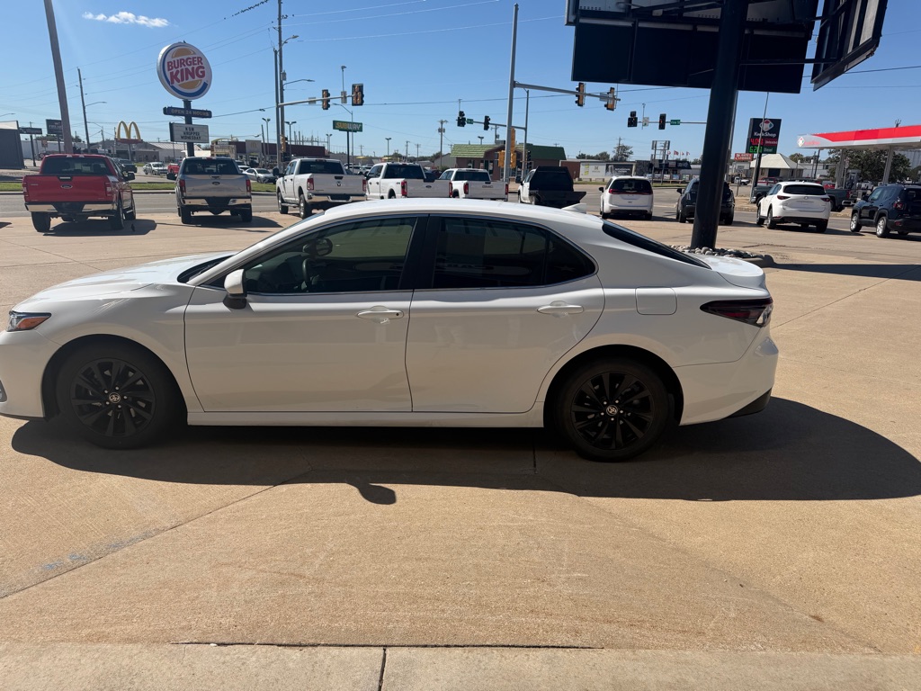 Photo 5 of this TOYOTA CAMRY