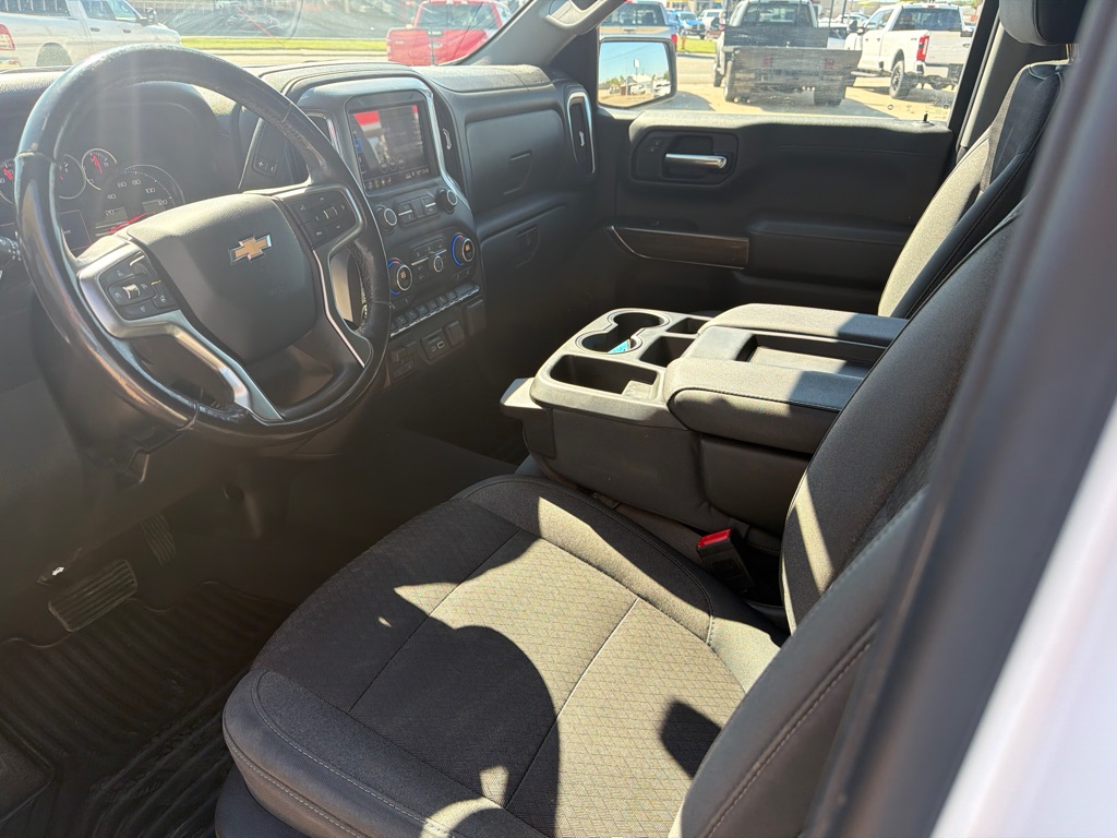 Photo 7 of this CHEVROLET SILVERADO 1500