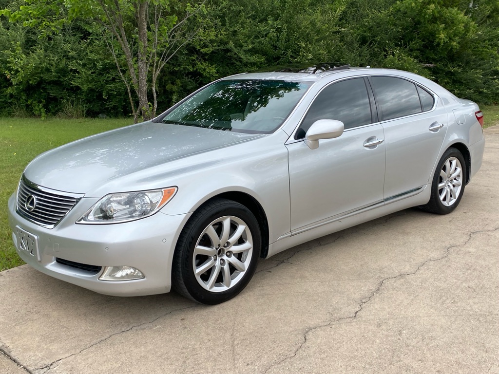 2007 Lexus LS Base