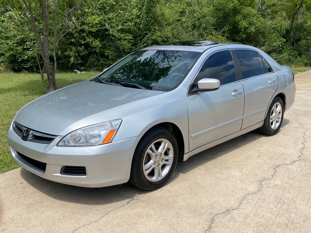 2007 Honda Accord EX 5AT w/Leather PZEV's photo