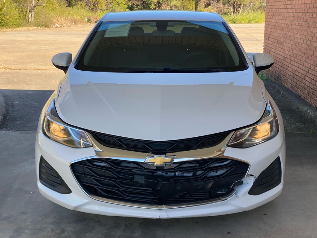 Additional photo of vehicle.