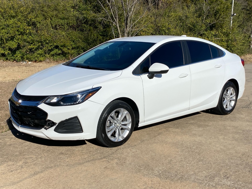 Photo of 2019 CHEVROLET CRUZE