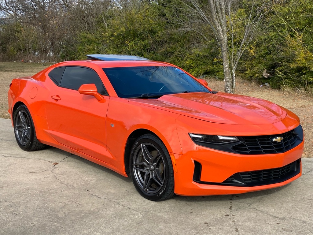 2019 Chevrolet Camaro 1LT's photo