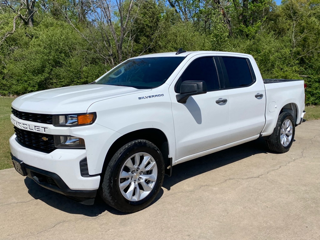 View vehicle photo 4