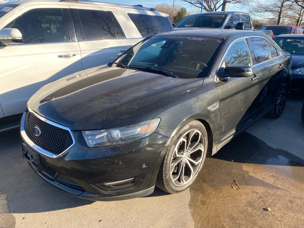 2015 Ford Taurus SHO's photo