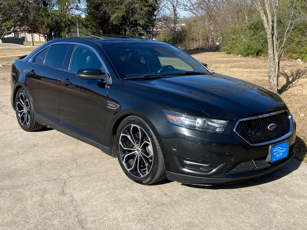 2015 Ford Taurus SHO's photo