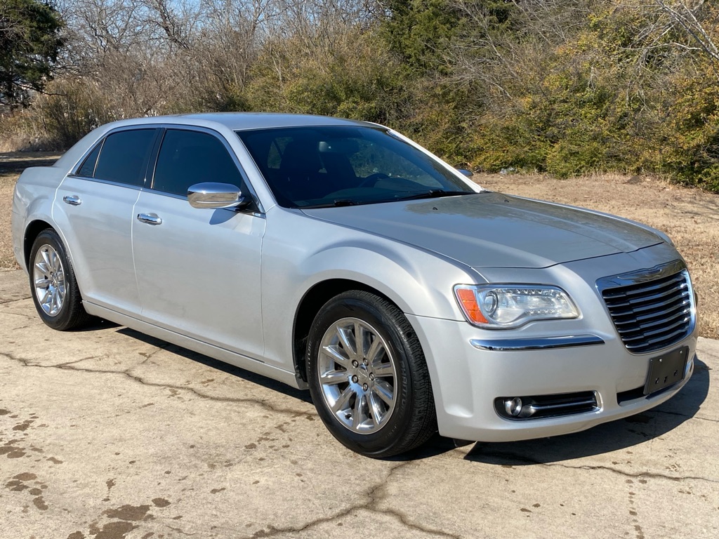 2012 Chrysler 300 Limited