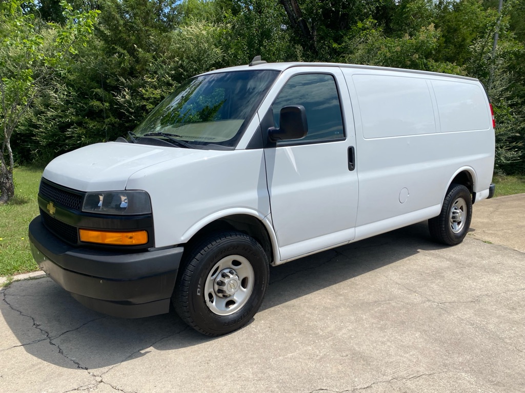 Additional photo of vehicle.