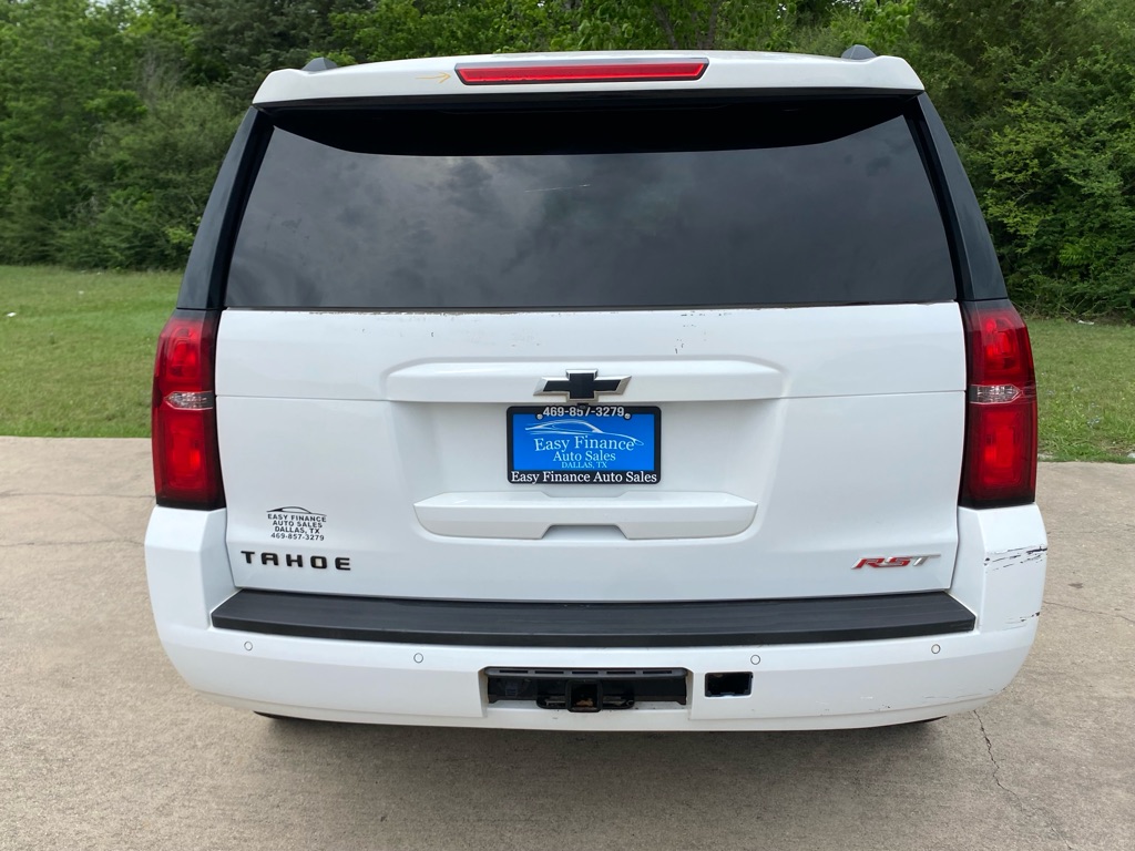 Additional photo of vehicle.
