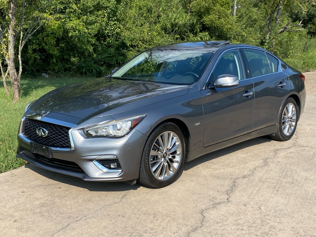 2019 INFINITI Q50 LUXE