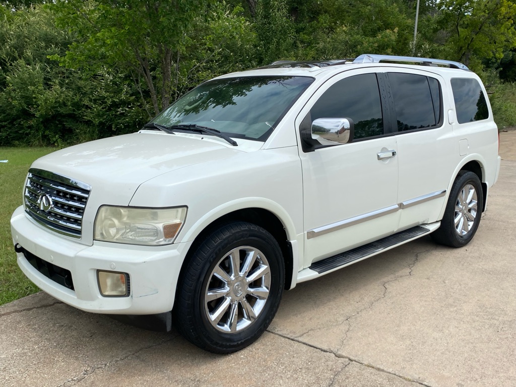 2008 INFINITI QX30's photo