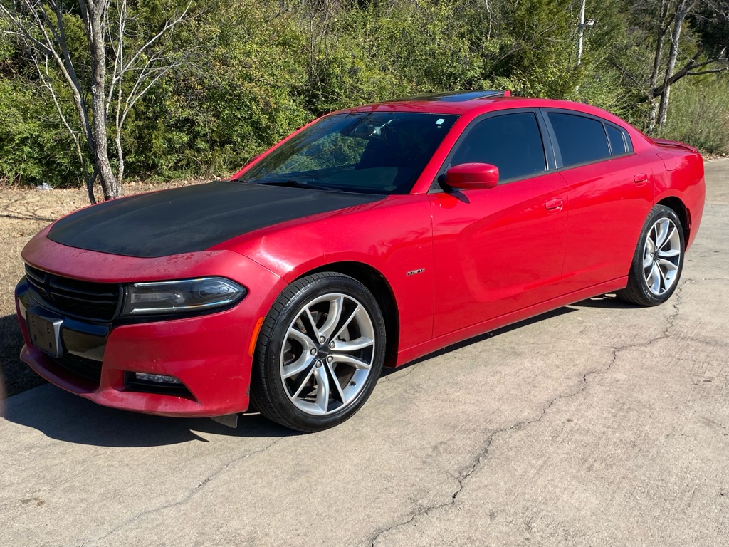 2015 Dodge Charger R/T's photo