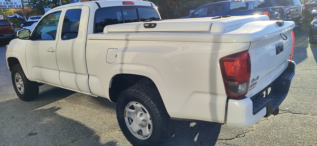 Photo 6 of this TOYOTA TACOMA