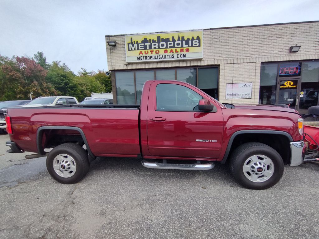Photo 2 of this GMC SIERRA W/ PLOW