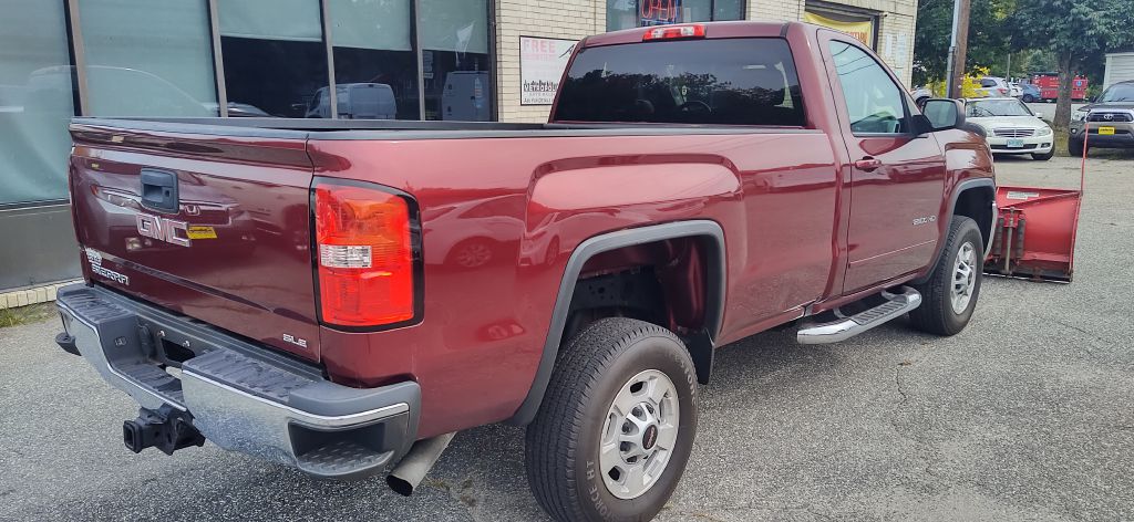 Photo 12 of this GMC SIERRA W/ PLOW