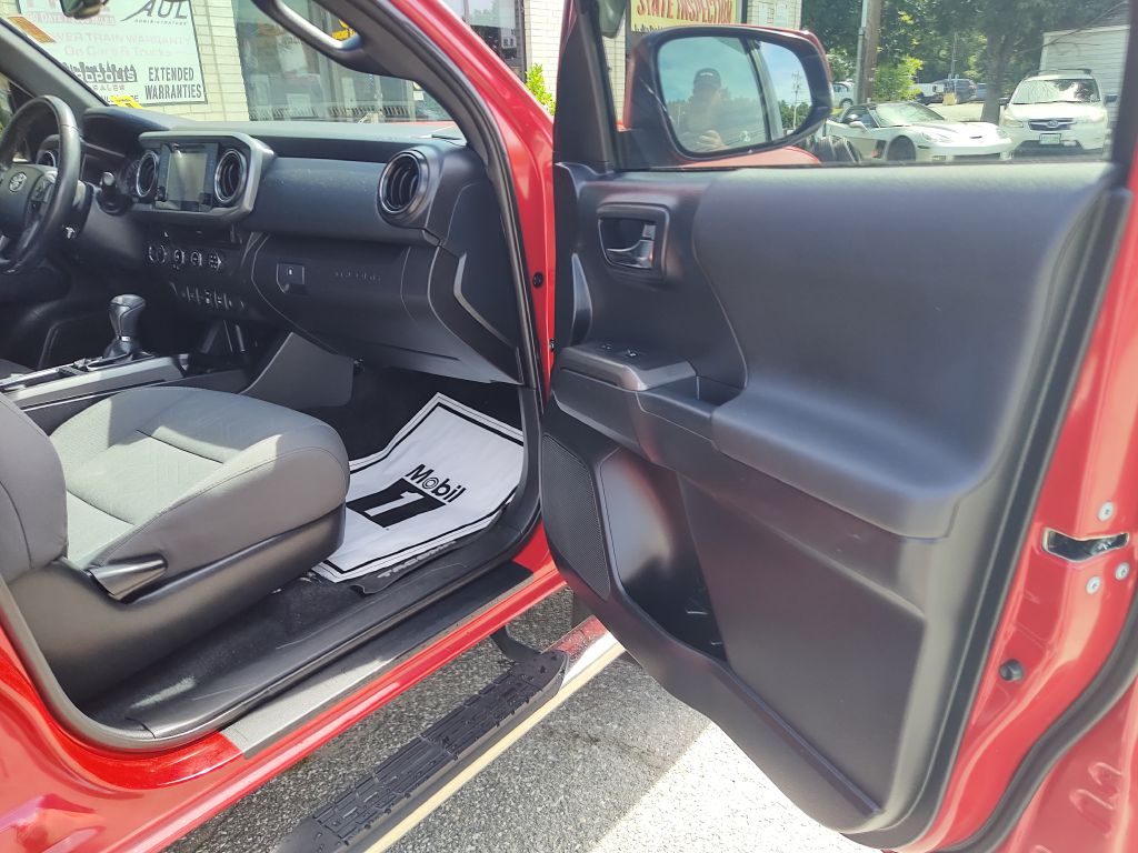 Photo 18 of this TOYOTA TACOMA TRD SPRT