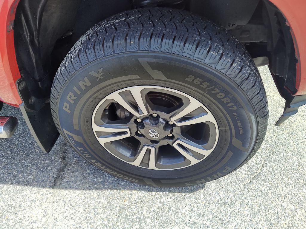Photo 19 of this TOYOTA TACOMA TRD SPRT