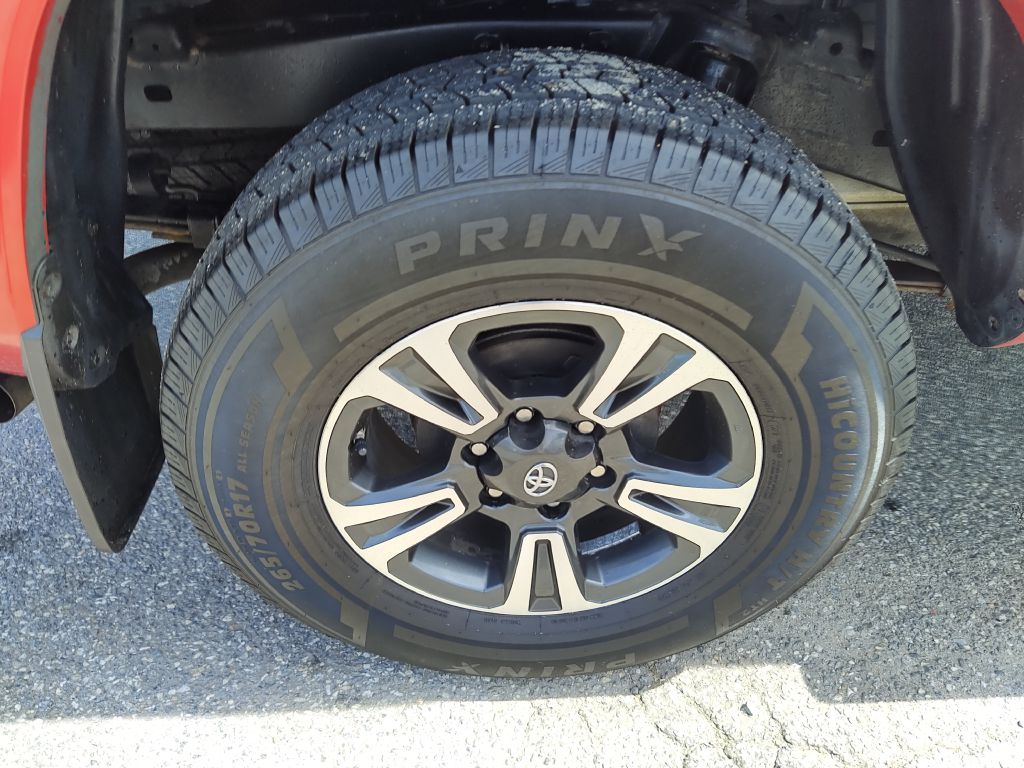 Photo 20 of this TOYOTA TACOMA TRD SPRT