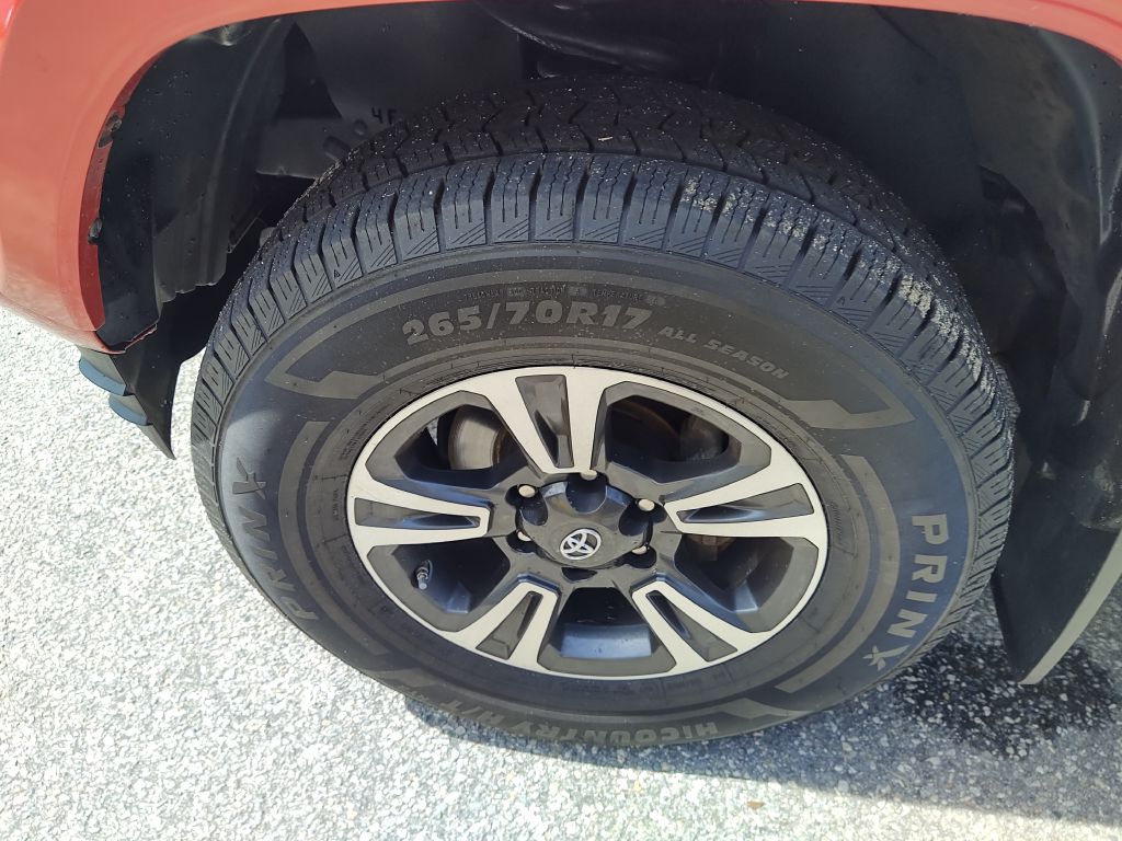 Photo 22 of this TOYOTA TACOMA TRD SPRT