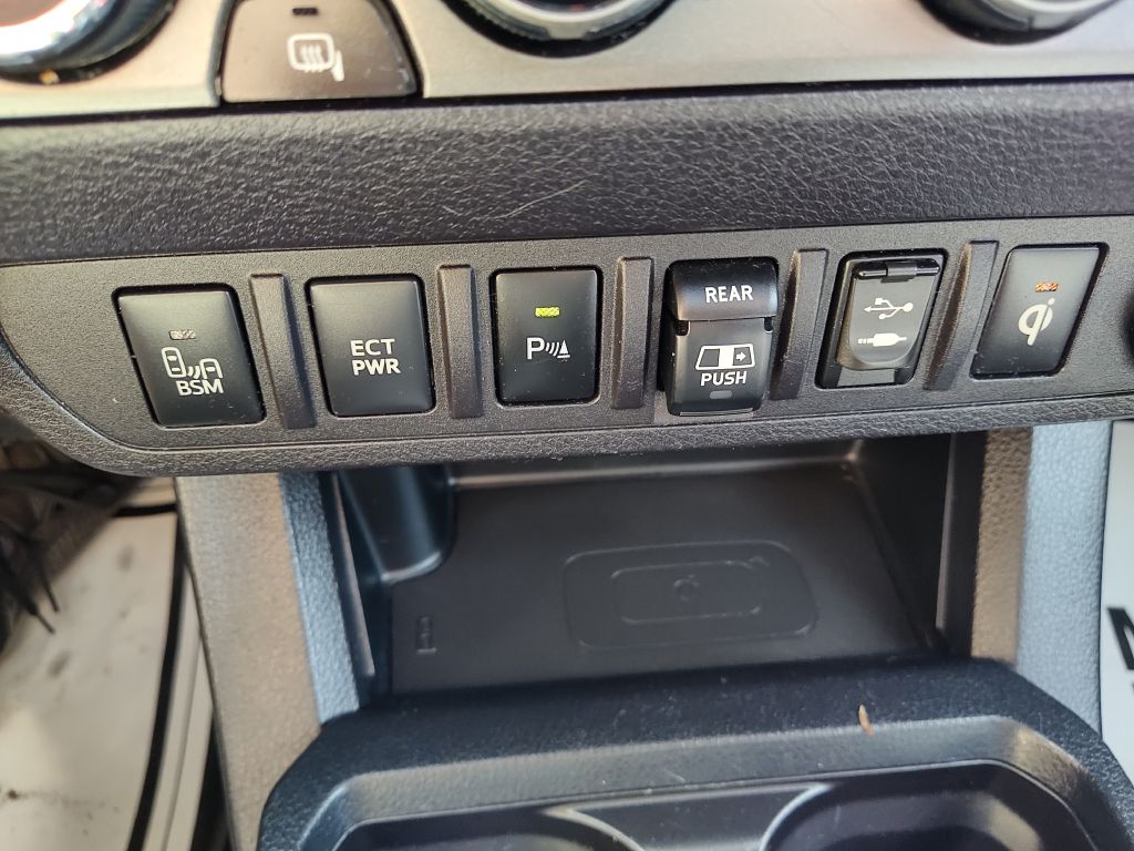 Photo 30 of this TOYOTA TACOMA TRD SPRT