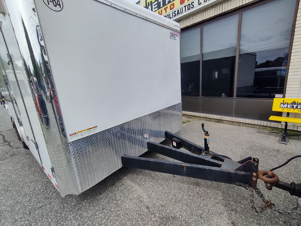 Photo 4 of this BRAVO TRAILERS 20' ENCLOSED