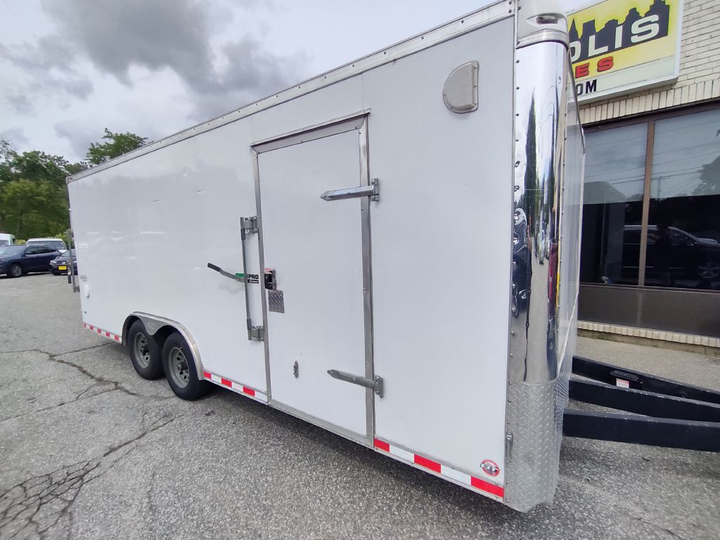 Photo 5 of this BRAVO TRAILERS 20' ENCLOSED