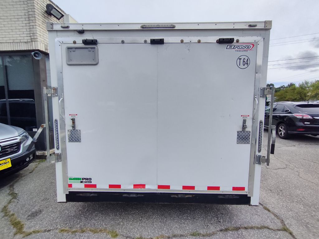 Photo 9 of this BRAVO TRAILERS 20' ENCLOSED