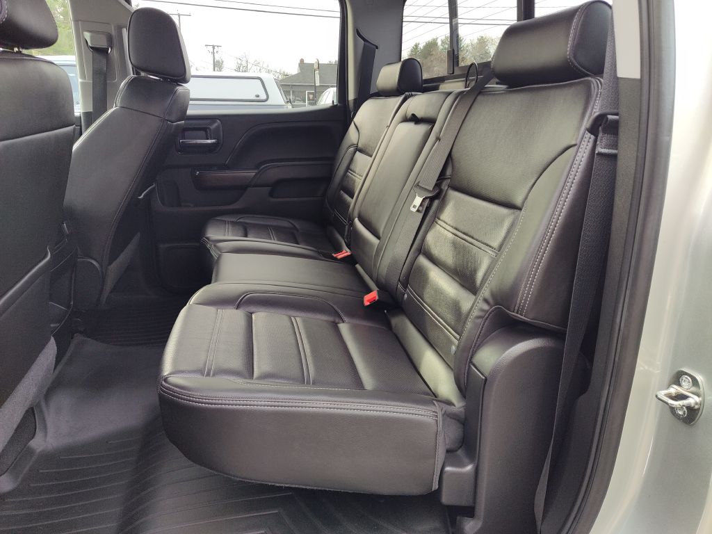 Photo 11 of this GMC SIERRA