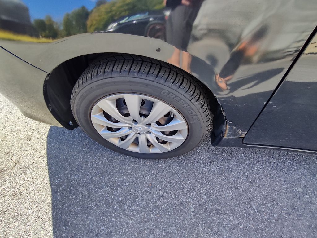 Photo 11 of this TOYOTA COROLLA