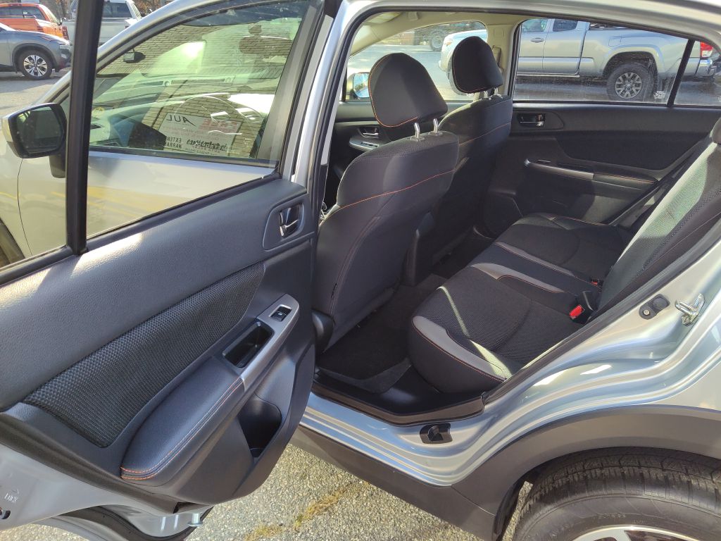Photo 13 of this SUBARU CROSSTREK