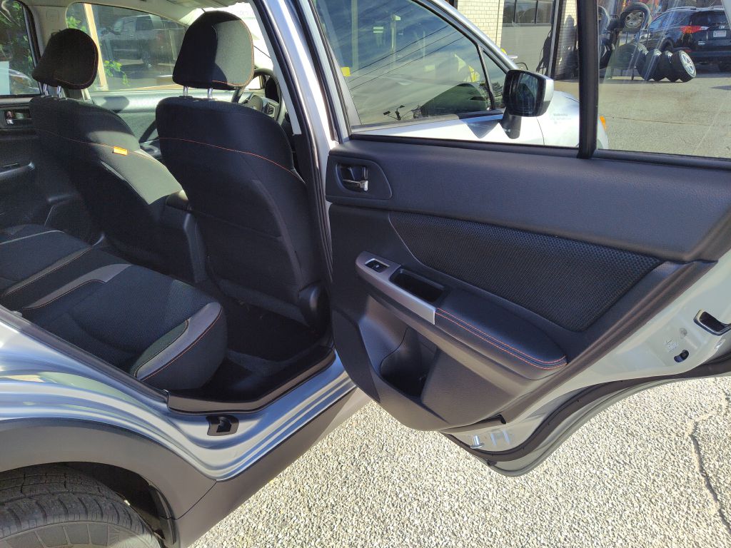 Photo 15 of this SUBARU CROSSTREK