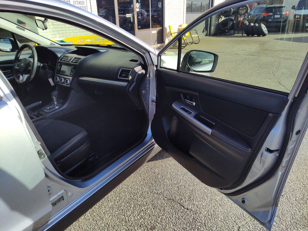 Photo 17 of this SUBARU CROSSTREK