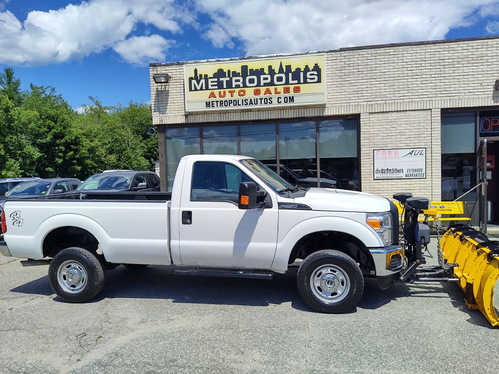 2016 FORD F250 W/PLOW