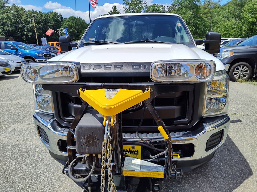 Photo 3 of this FORD F250 W/PLOW