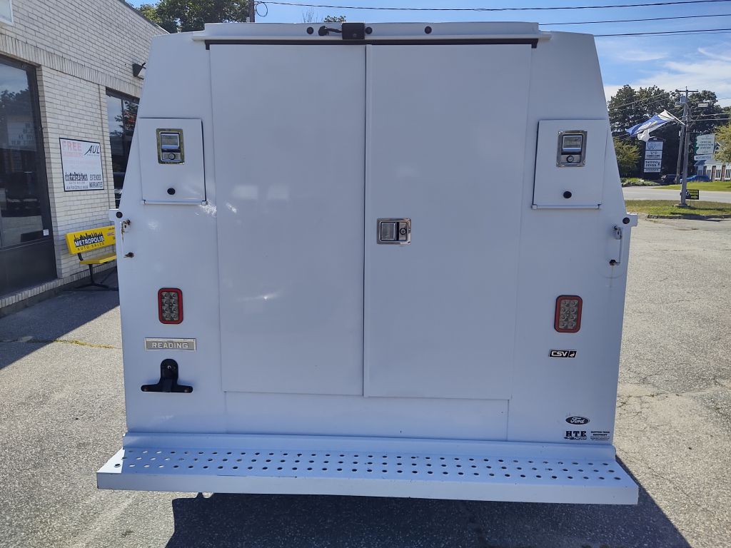 Photo 8 of this FORD ECONOLINE