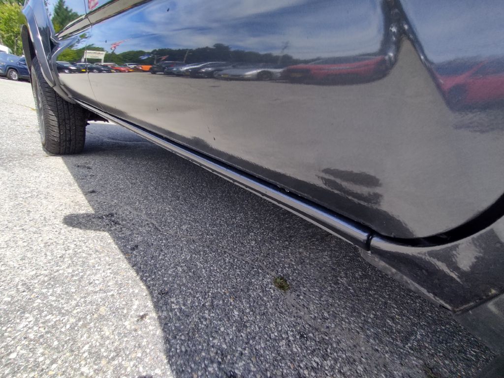Photo 24 of this TOYOTA TACOMA