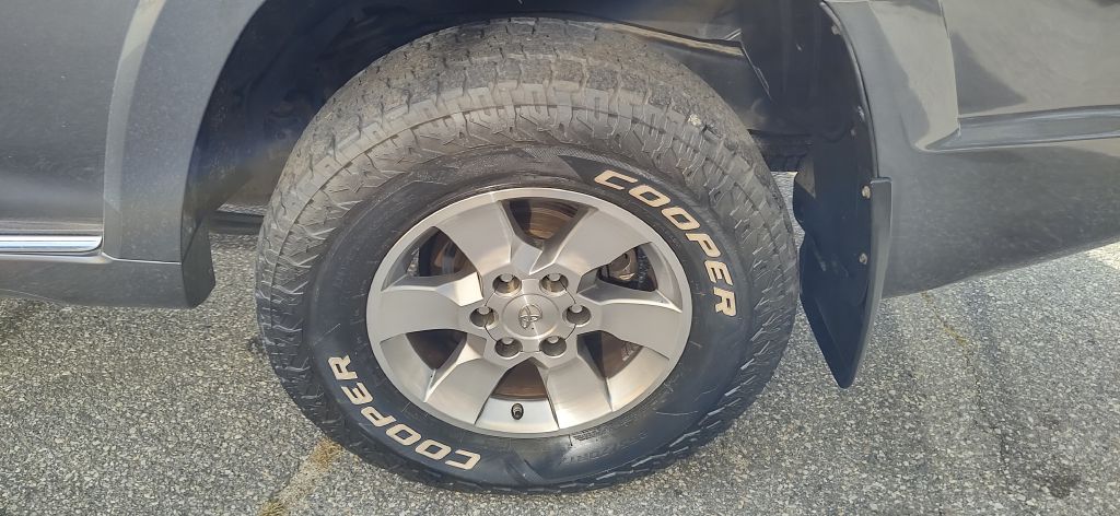 Photo 22 of this TOYOTA 4RUNNER
