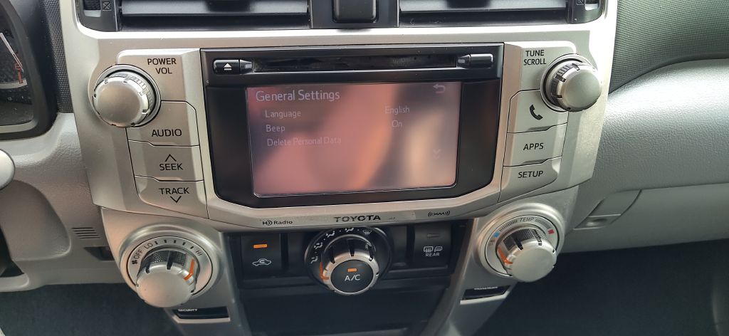 Photo 31 of this TOYOTA 4RUNNER