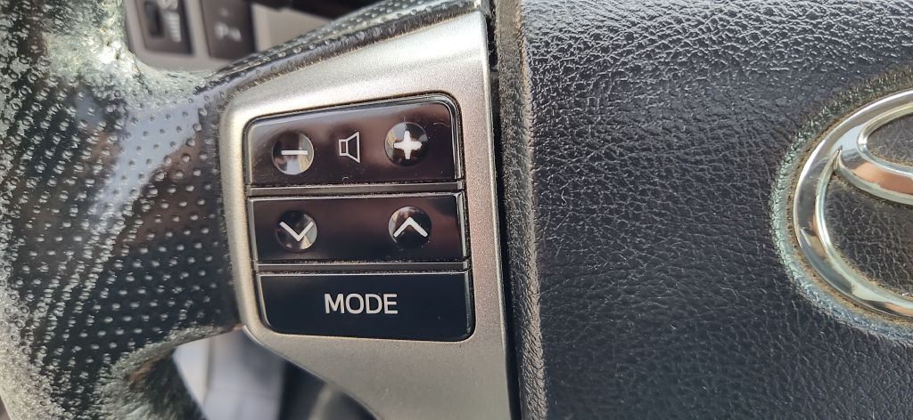 Photo 33 of this TOYOTA 4RUNNER
