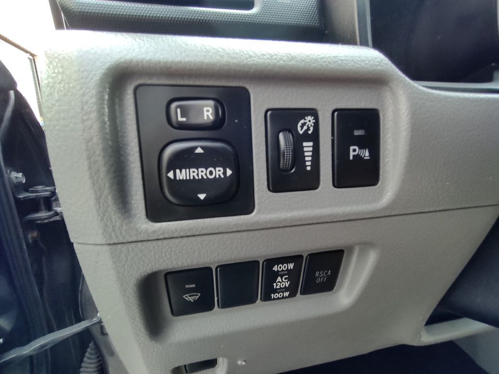 Photo 35 of this TOYOTA 4RUNNER