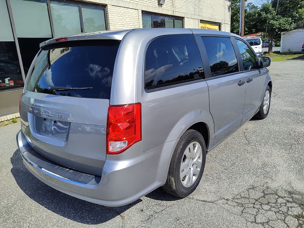 Photo 8 of this DODGE GRAND CARAVAN