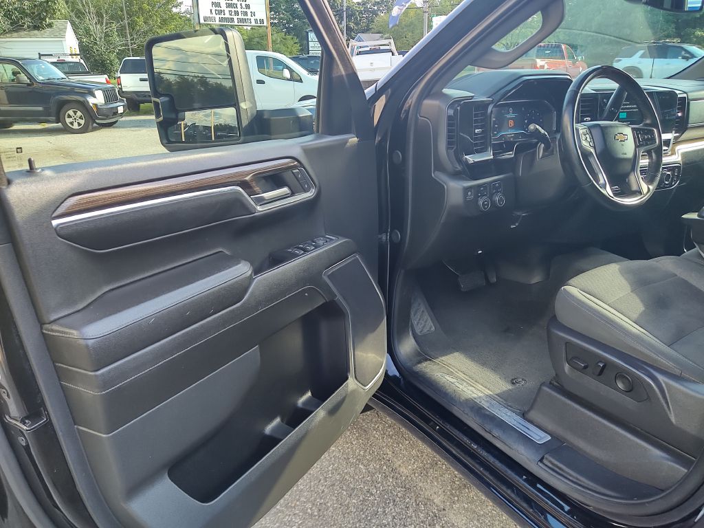 Photo 11 of this CHEVROLET SILVERADO 1500