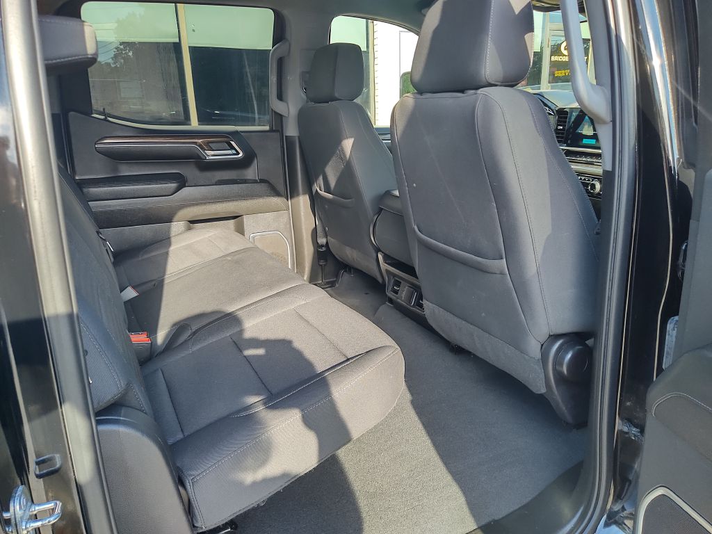 Photo 15 of this CHEVROLET SILVERADO 1500