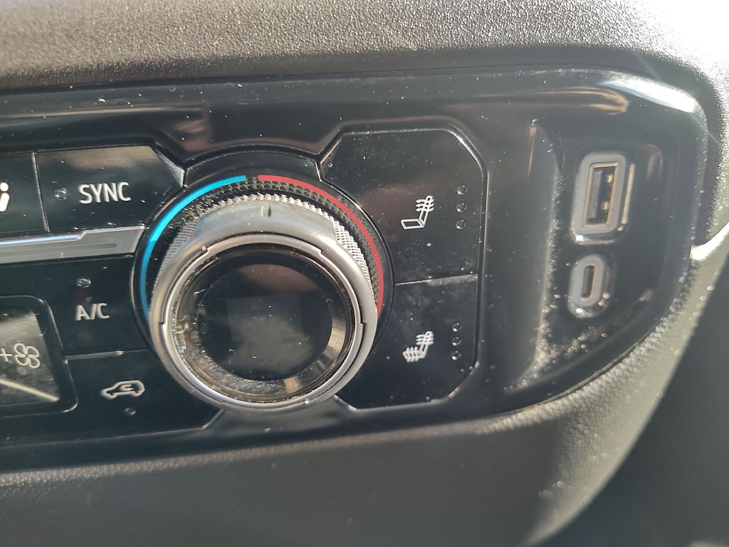 Photo 23 of this CHEVROLET SILVERADO 1500